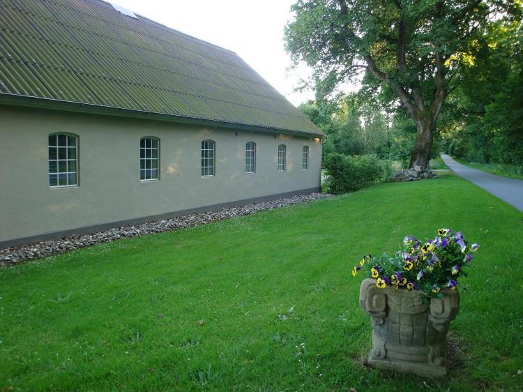 Engelsholm Bed & Breakfast Bredsten  Exterior foto